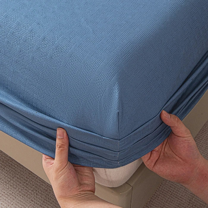 New Embossed Brushed Microfiber Fitted Sheet Deep Pocket 360° with Elastic Band Soft Breathable Queen King Mattress Cover 5-28cm