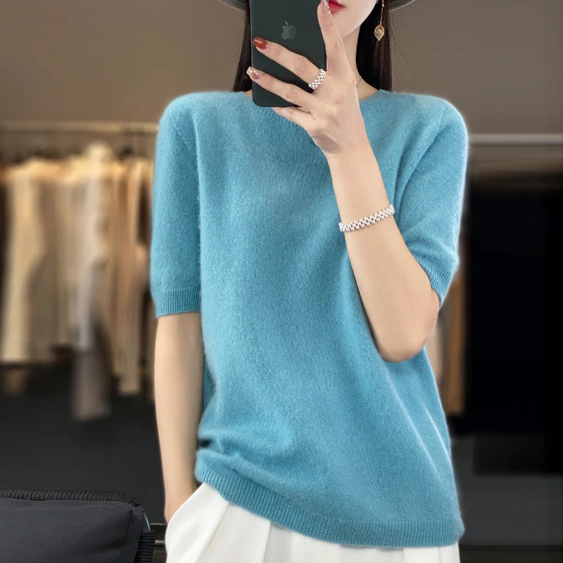 100% pure wool women's round neck sweater short sleeve seamless loose knit half sleeve bottoming sleeve.
