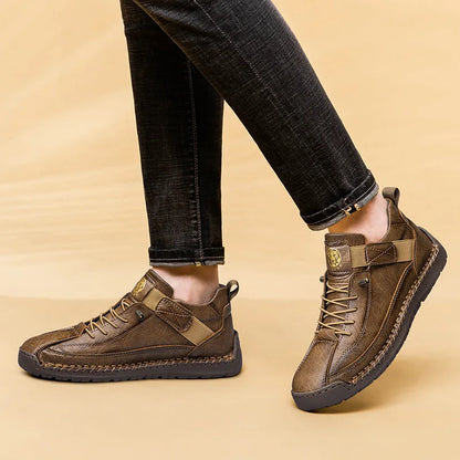 CLOHOO Handmade Men's High-Top Sport Casual Boots Breathable Outdoor Wear with Extended Size Options Classic Ankle Boots