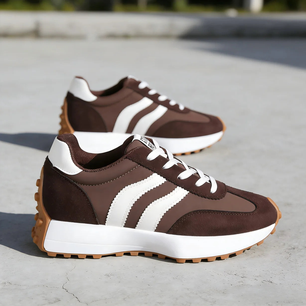 Women's Brown Vintage Striped Athletic Sneakers Lightweight Casual Walking Shoes